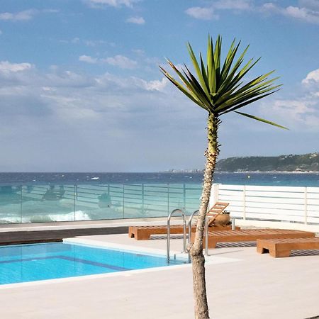 Vaso Beach Front Villa Ialysos  Extérieur photo