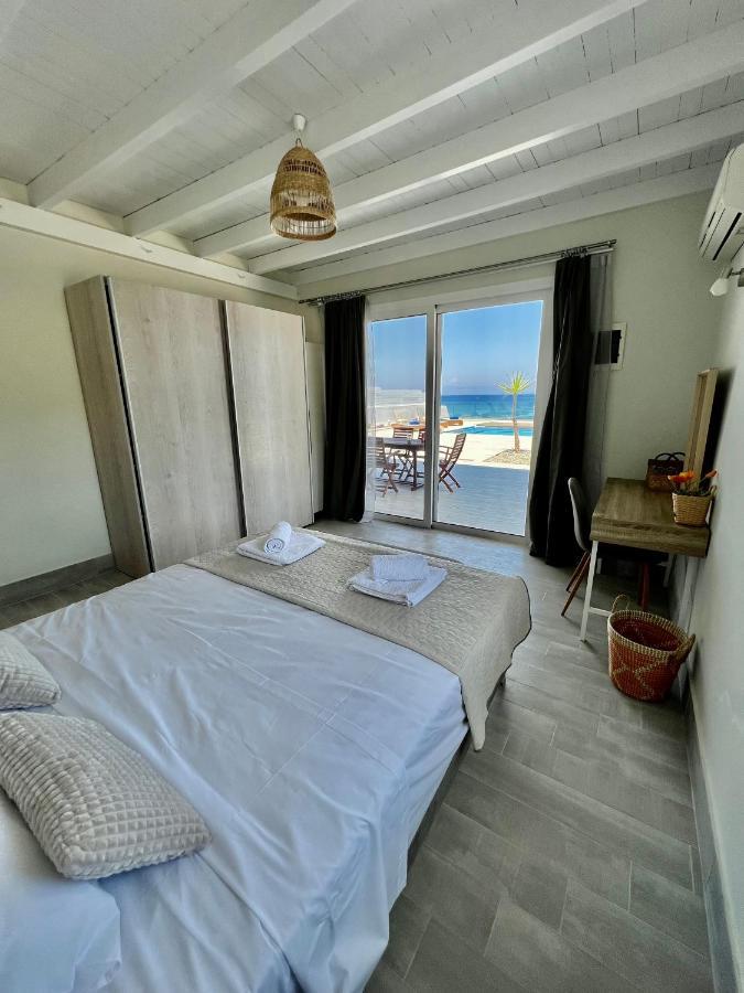 Vaso Beach Front Villa Ialysos  Extérieur photo