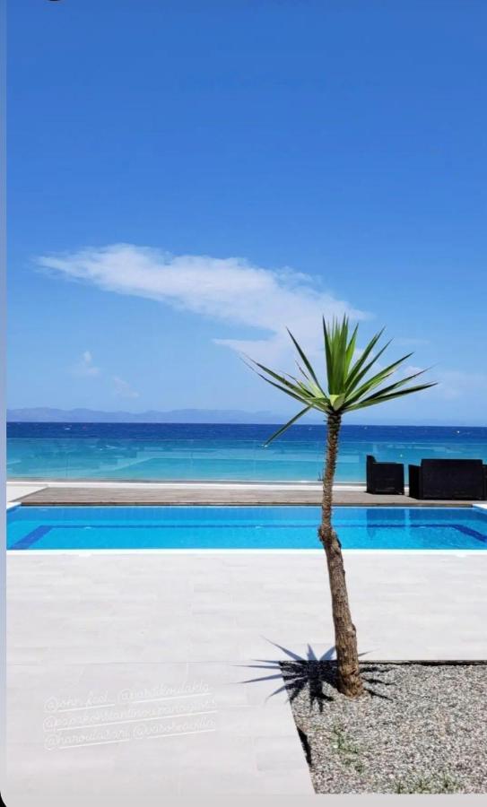 Vaso Beach Front Villa Ialysos  Extérieur photo